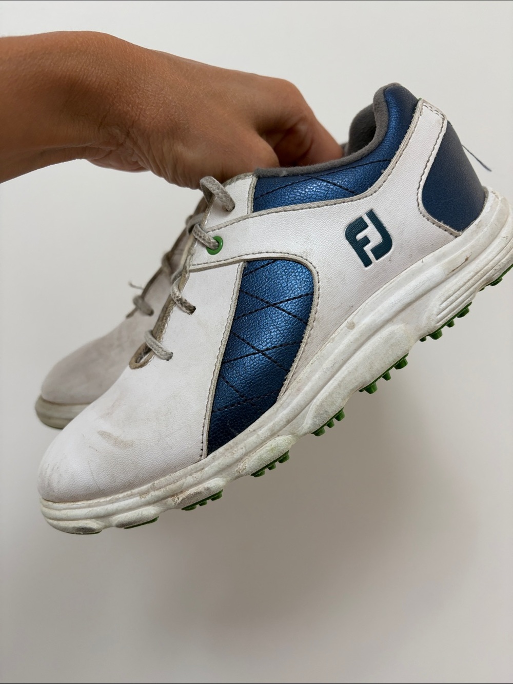 FootJoy Kids White and Blue Spikeless Golf Shoes - Size 1